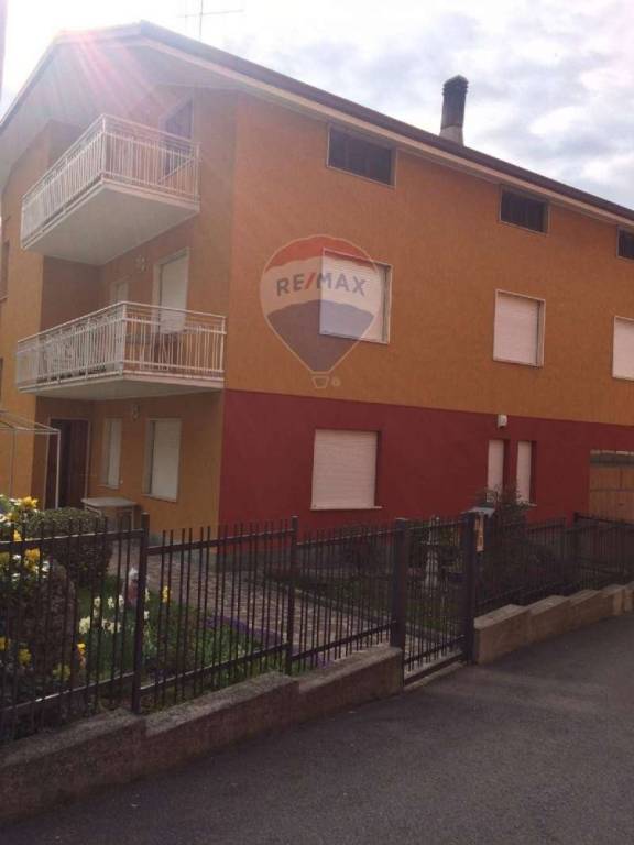 Appartamento in vendita a Sedrina via Bortolo Zanchi