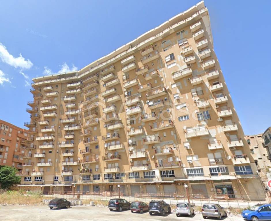 Appartamento in in vendita da privato a Palermo via Ponte di Mare, 91
