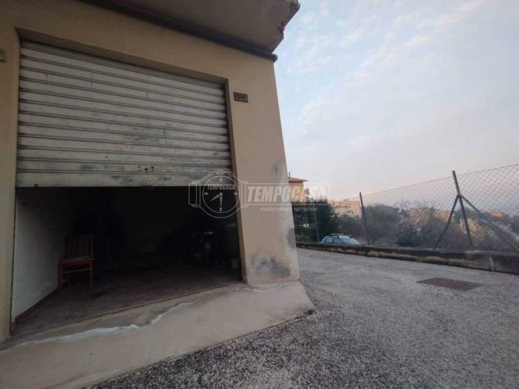 Garage in vendita a Monte San Giusto