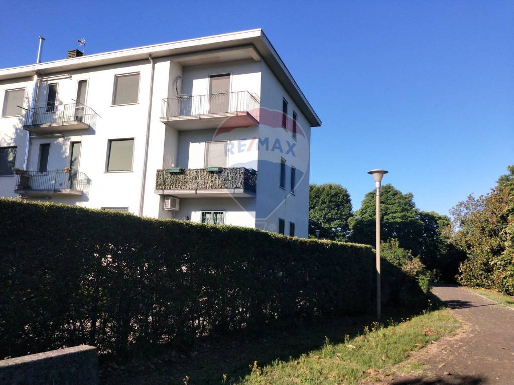 Appartamento in vendita a Magenta via Dei Tigli, 20