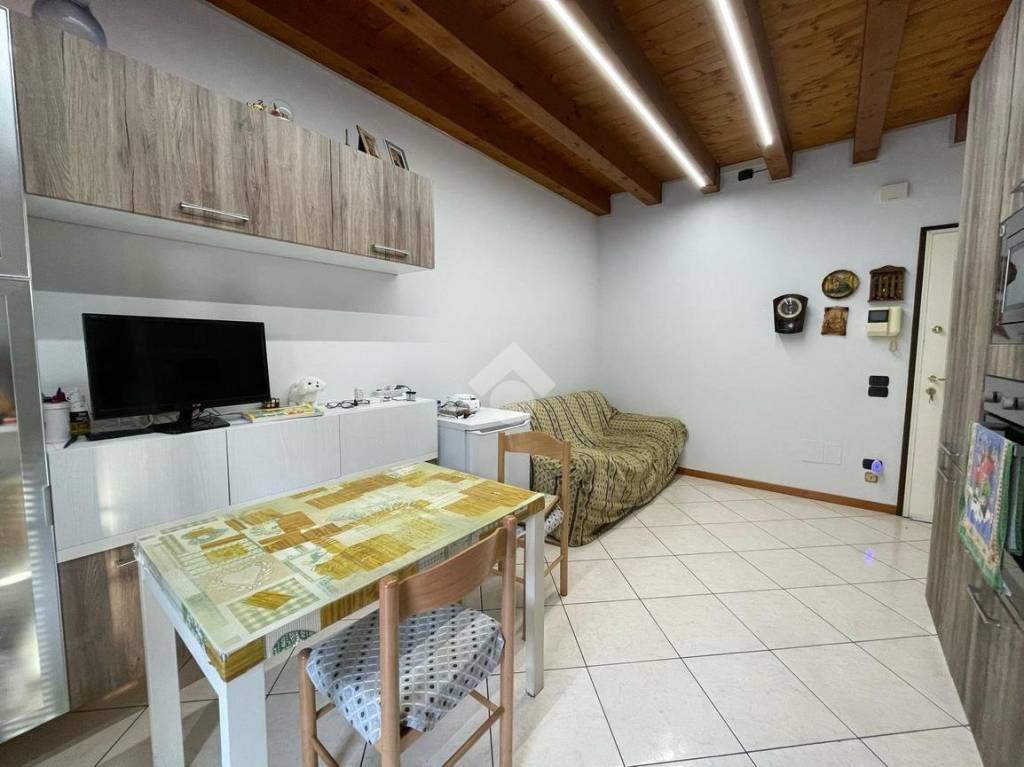 Appartamento in vendita a Giavera del Montello via Europa, 100