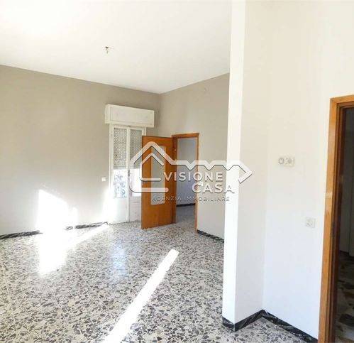 Appartamento in vendita a Reggio nell'Emilia viale Risorgimento 59
