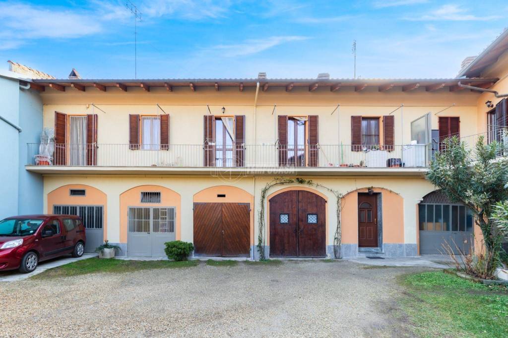 Casa Indipendente in vendita ad Avigliana via San Pietro