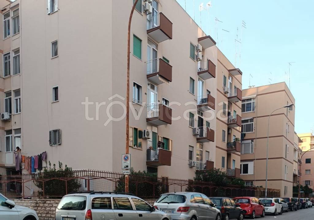 Appartamento in vendita a Taranto via Dante Alighieri, 400