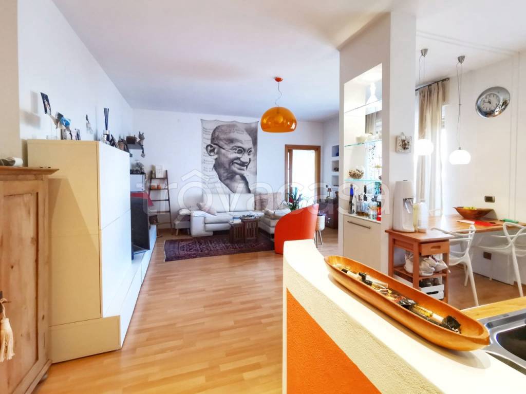 Appartamento in vendita a Merano via Peter Mayr