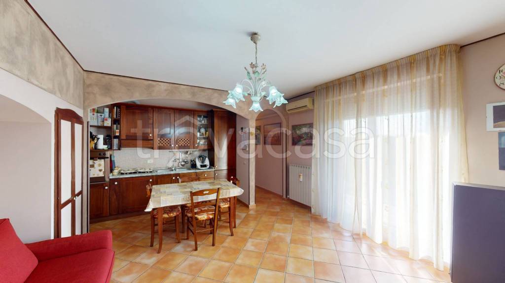 Appartamento in vendita a Chiaravalle via Ernesto Che Guevara, 30