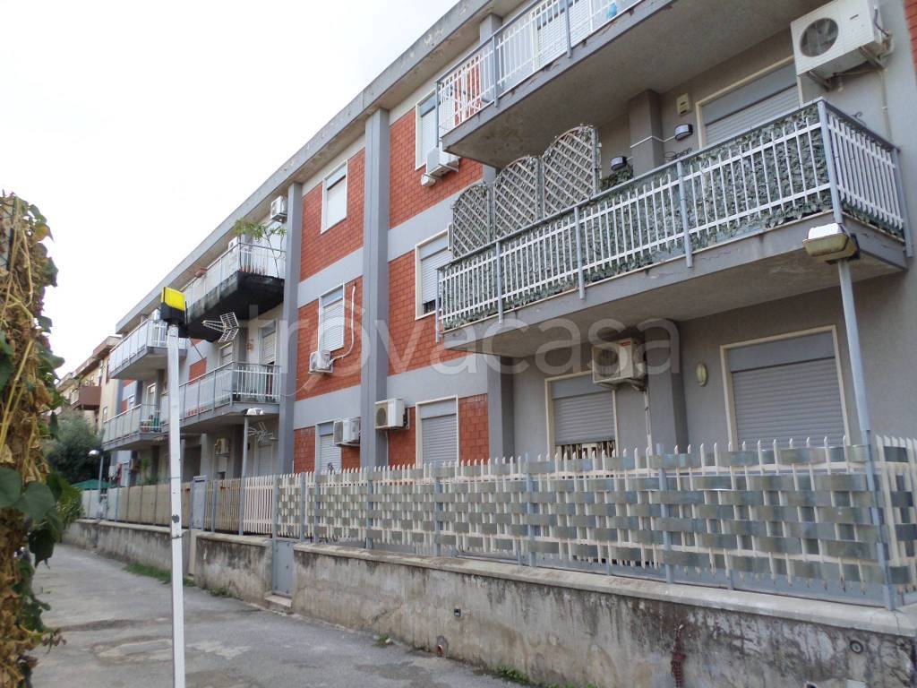 Appartamento in vendita a Palermo via Emerico Luna, 23