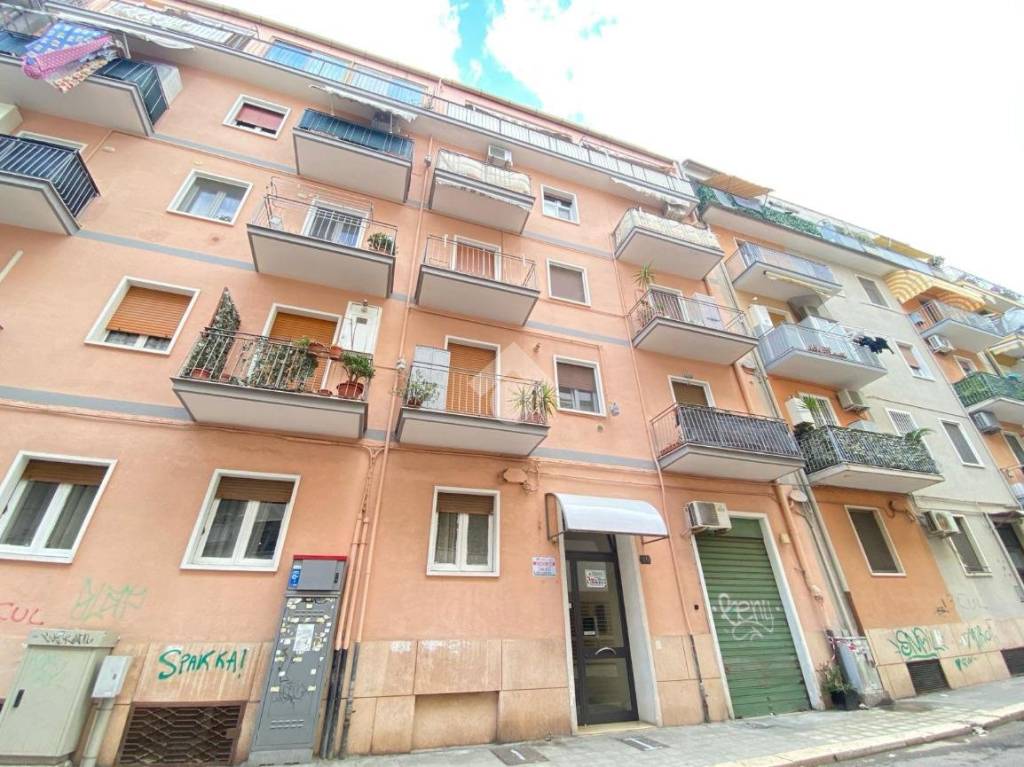 Appartamento in vendita a Bari via Monte Nevoso, 26