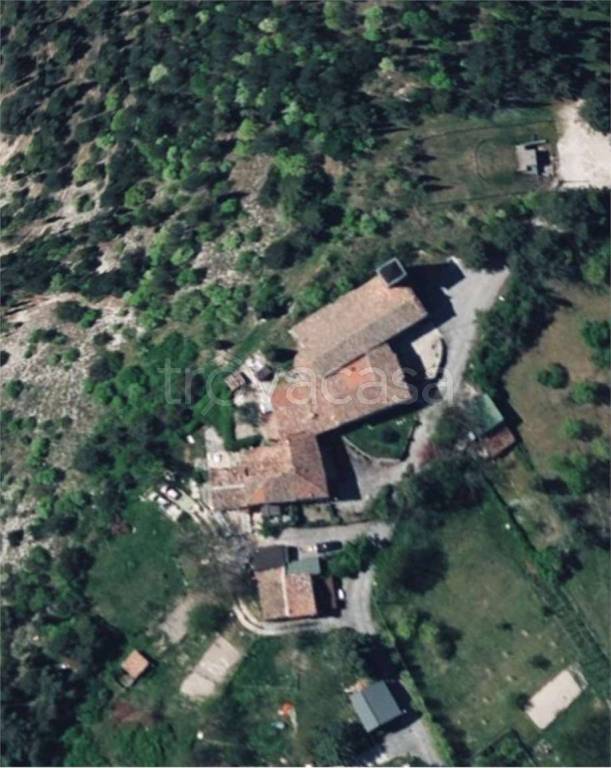 Casa Indipendente all'asta a Fabriano frazione Melano, 4