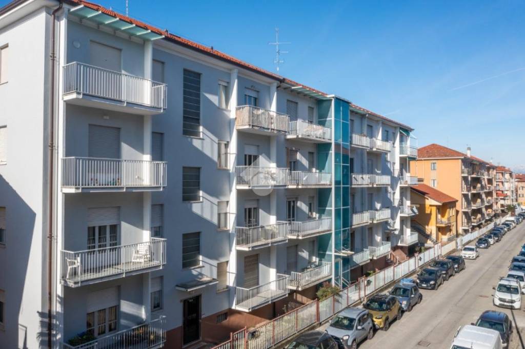 Appartamento in vendita a Saluzzo via m.Mortara, 15