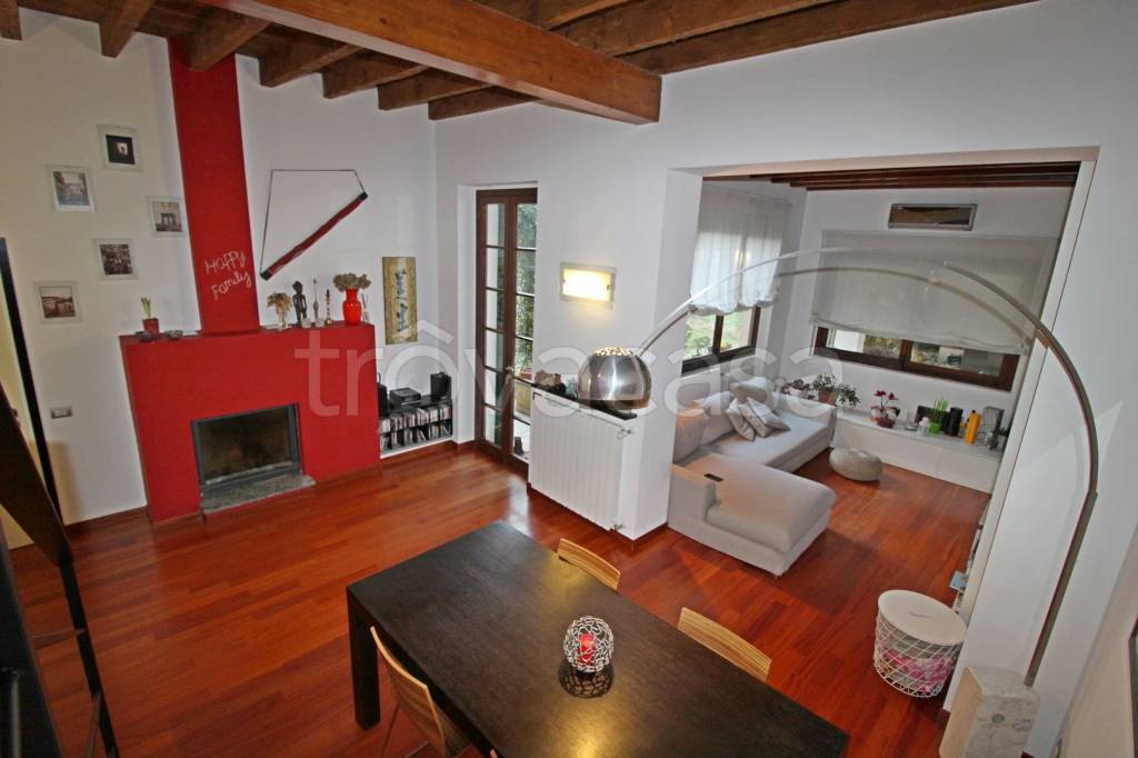 Appartamento in vendita ad Arluno via Guglielmo Marconi