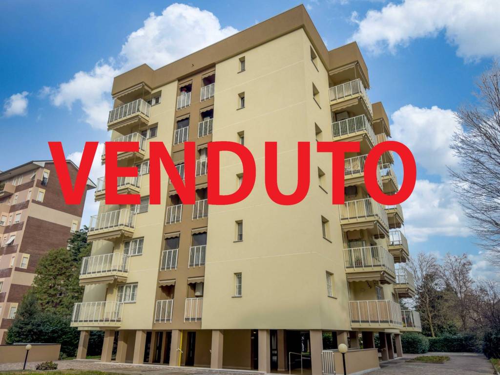 Appartamento in vendita a Cernusco sul Naviglio via Don Lorenzo Milani, 7