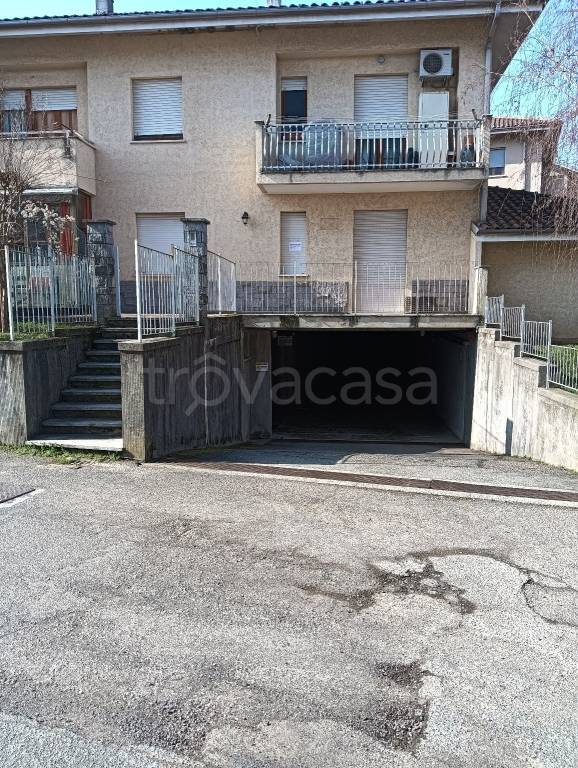 Garage in vendita a Cassine via Francesco Solia, 12