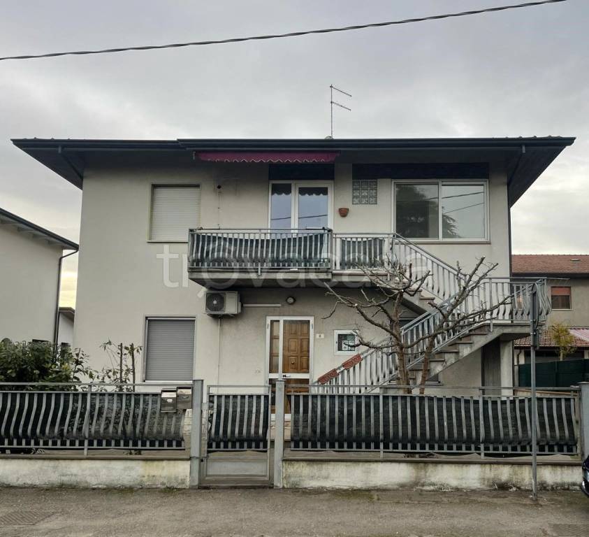 Casa Indipendente in in vendita da privato a Cesenatico via Campone Sala