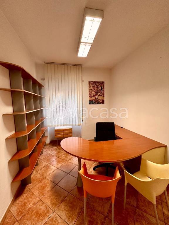 Ufficio in in affitto da privato a Latina via Cicerone, 27