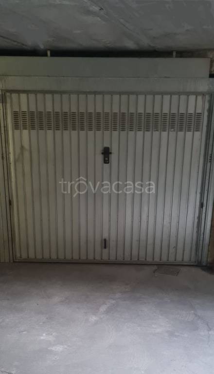 Garage in vendita a Terno d'Isola via Valtrighe