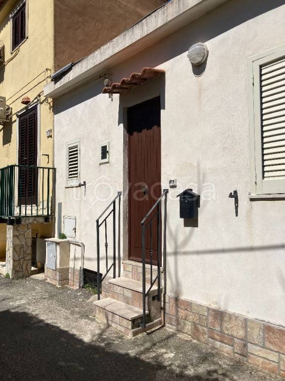 Appartamento in in affitto da privato a Messina via Acquicella, 10
