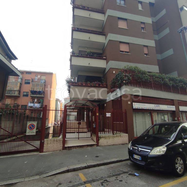 Appartamento in in vendita da privato a Sesto San Giovanni via Giacomo Matteotti, 496