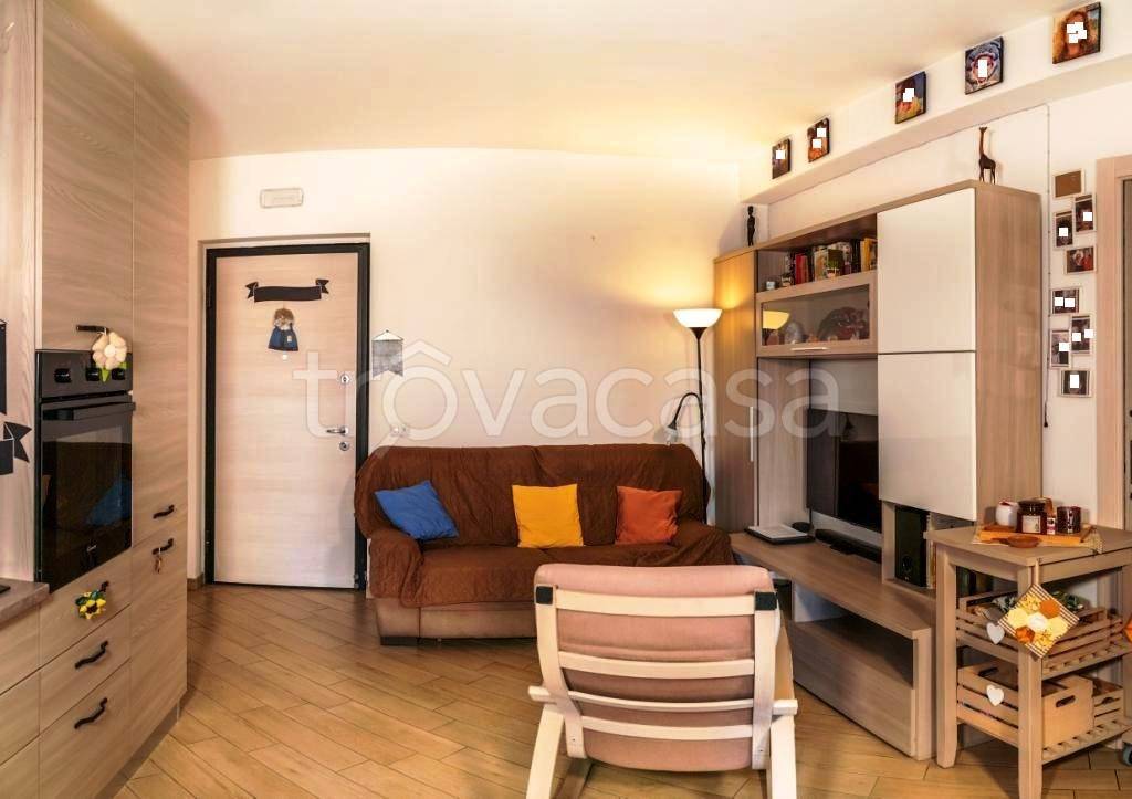 Appartamento in vendita a Marino via Luigi Einaudi