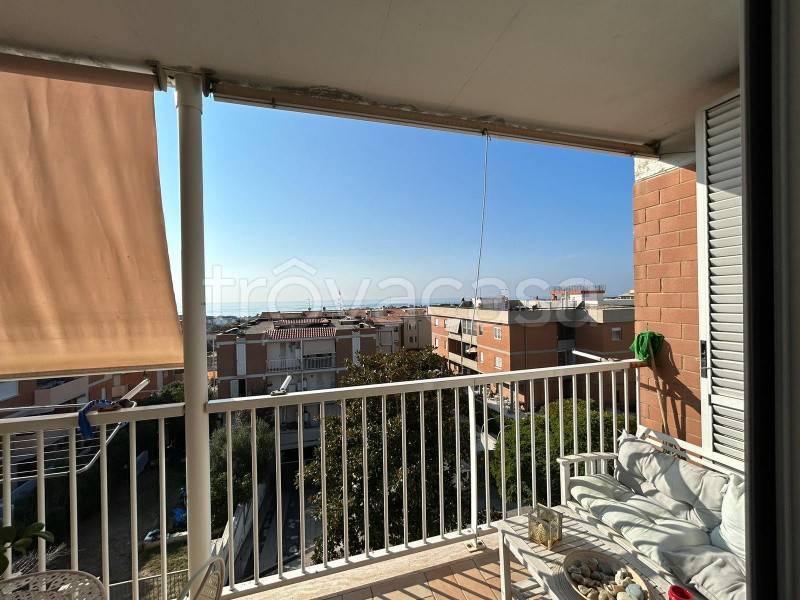 Appartamento in vendita a Santa Marinella via delle Azalee