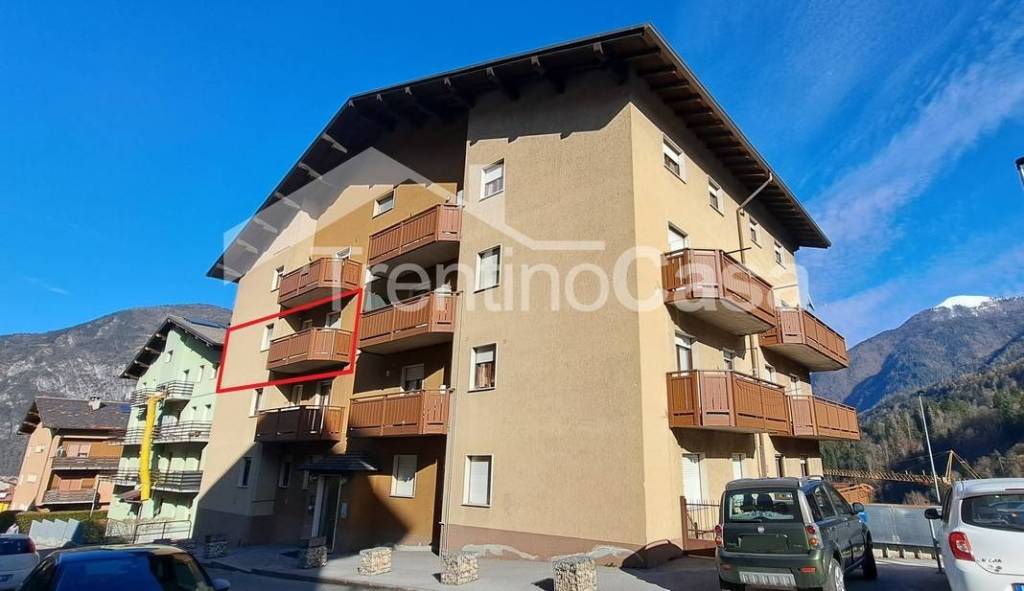 Appartamento in vendita a Tione di Trento via Condino, 21