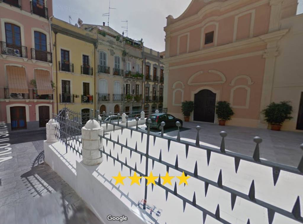 Appartamento all'asta a Cagliari via Sant'Efisio