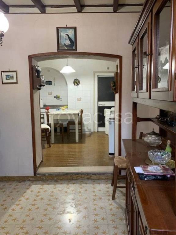 Villa in vendita a Montefiascone via Orvietana, 53