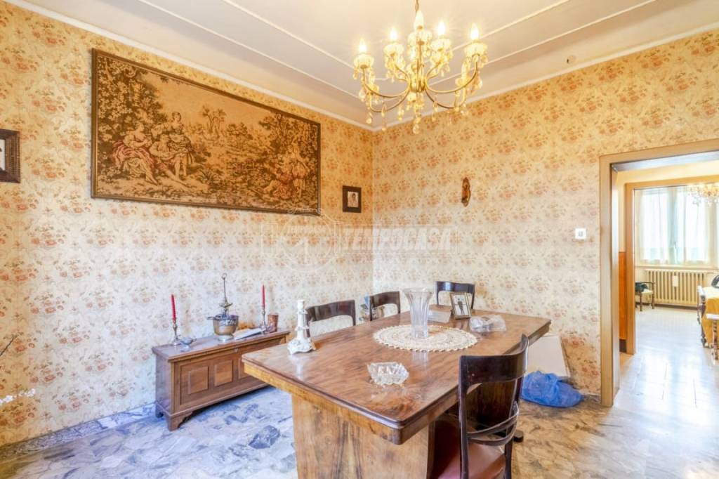 Appartamento in vendita a Morrovalle via Cesare Battisti