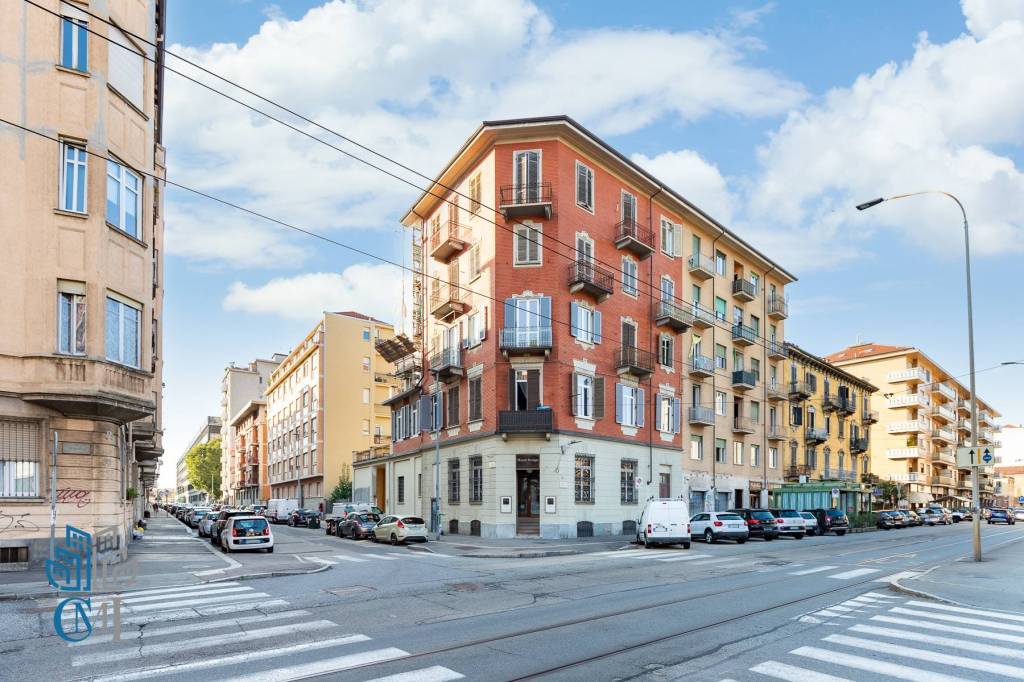 Appartamento in vendita a Torino via Genova, 22