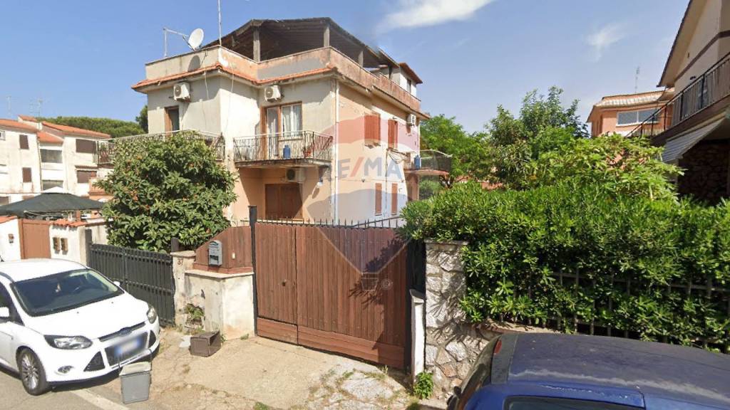 Villa Bifamiliare all'asta ad Anzio via dei Girasoli, 37