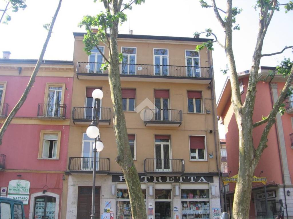 Appartamento in vendita ad Avellino via viale italia, 79
