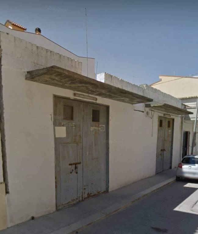 Garage in vendita a Cerignola via Portofino, 4