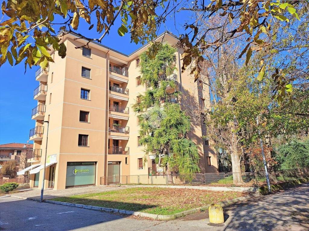 Appartamento in vendita a Cassano d'Adda via Generale Carlo Alberto Dalla Chiesa, 20