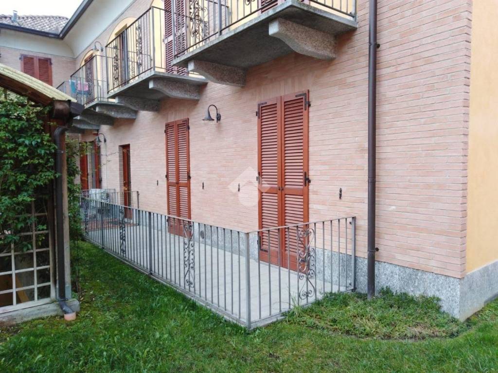 Appartamento in vendita a Villafranca d'Asti via Aghemio, 13