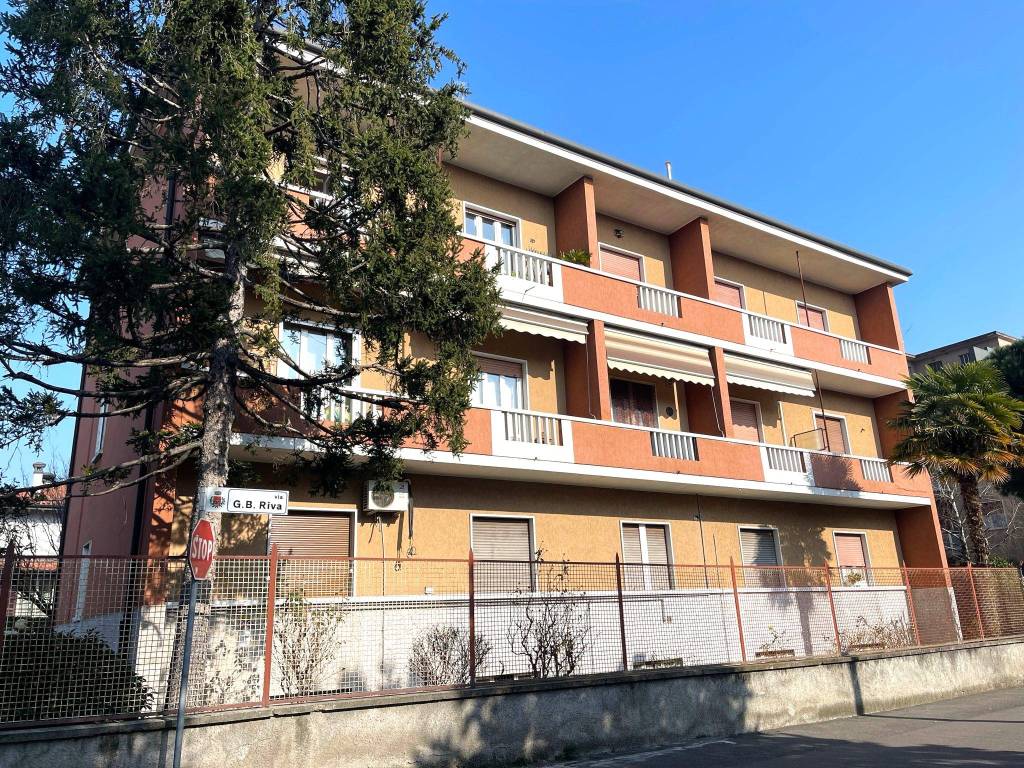 Appartamento in vendita a San Vittore Olona via Don Giovan Battista Riva, 42