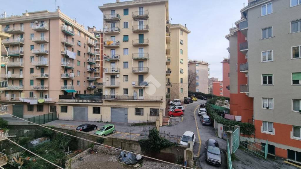 Appartamento in vendita a Genova via Giacomo Biga, 44