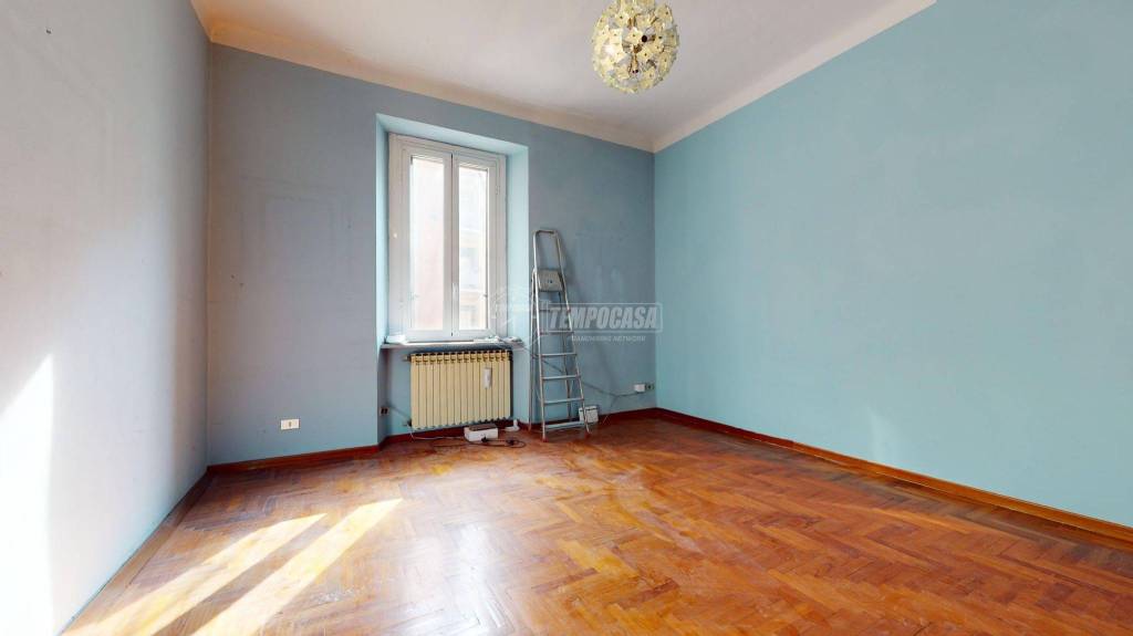 Appartamento in vendita a Milano via Padova 35