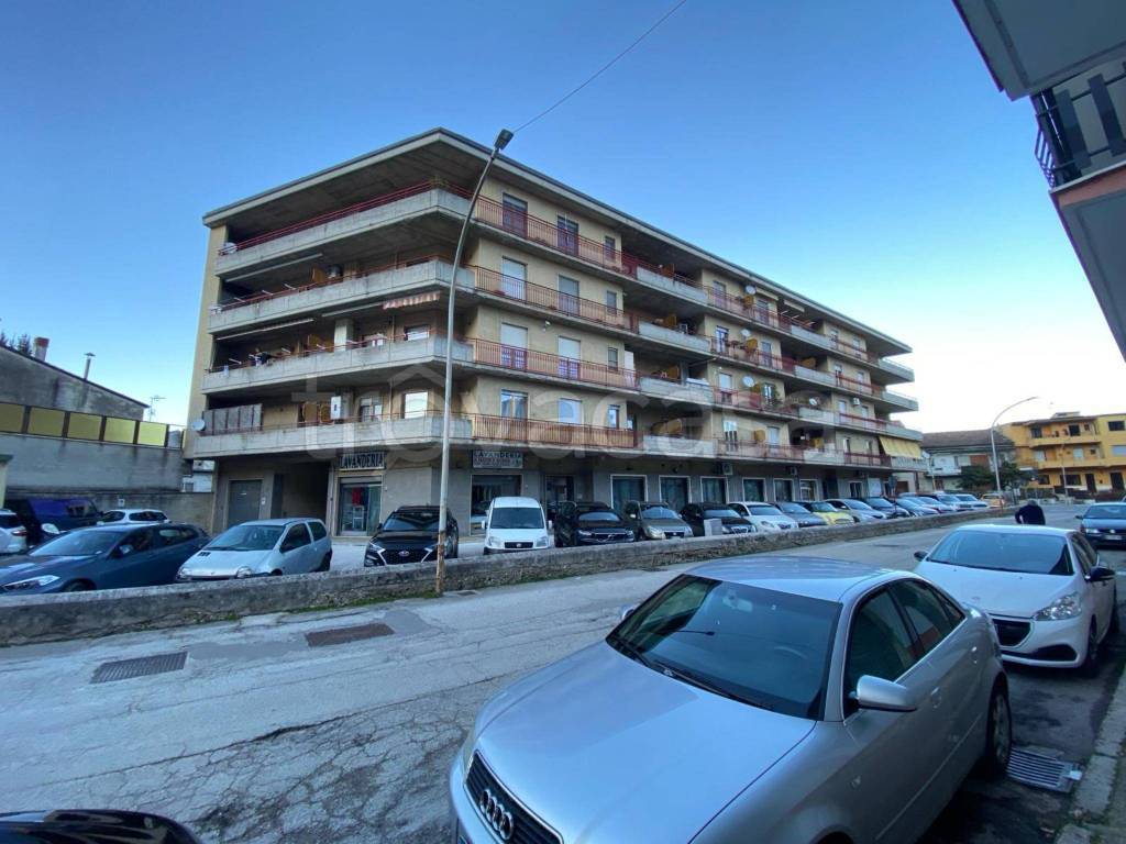 Appartamento in vendita a Bojano via Calderari