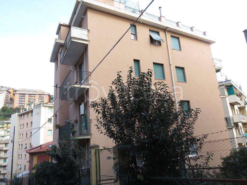 Appartamento in vendita a Genova via Aurelio Robino, 14b