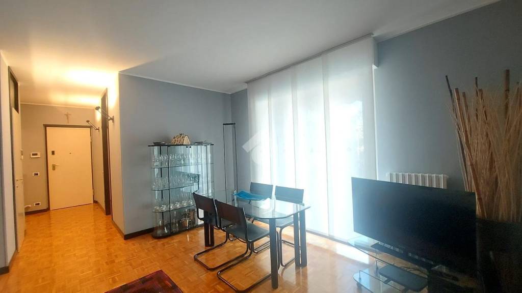 Appartamento in vendita a Settimo Milanese appartamento via Airaghi, 32