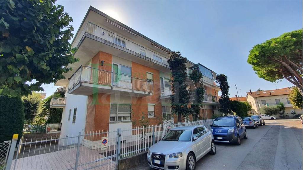 Appartamento in vendita a Rimini via Gori, 1