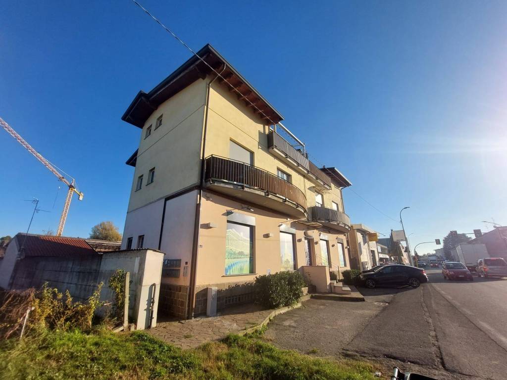 Appartamento in vendita a Cesano Maderno via Nazionale dei Giovi, 71