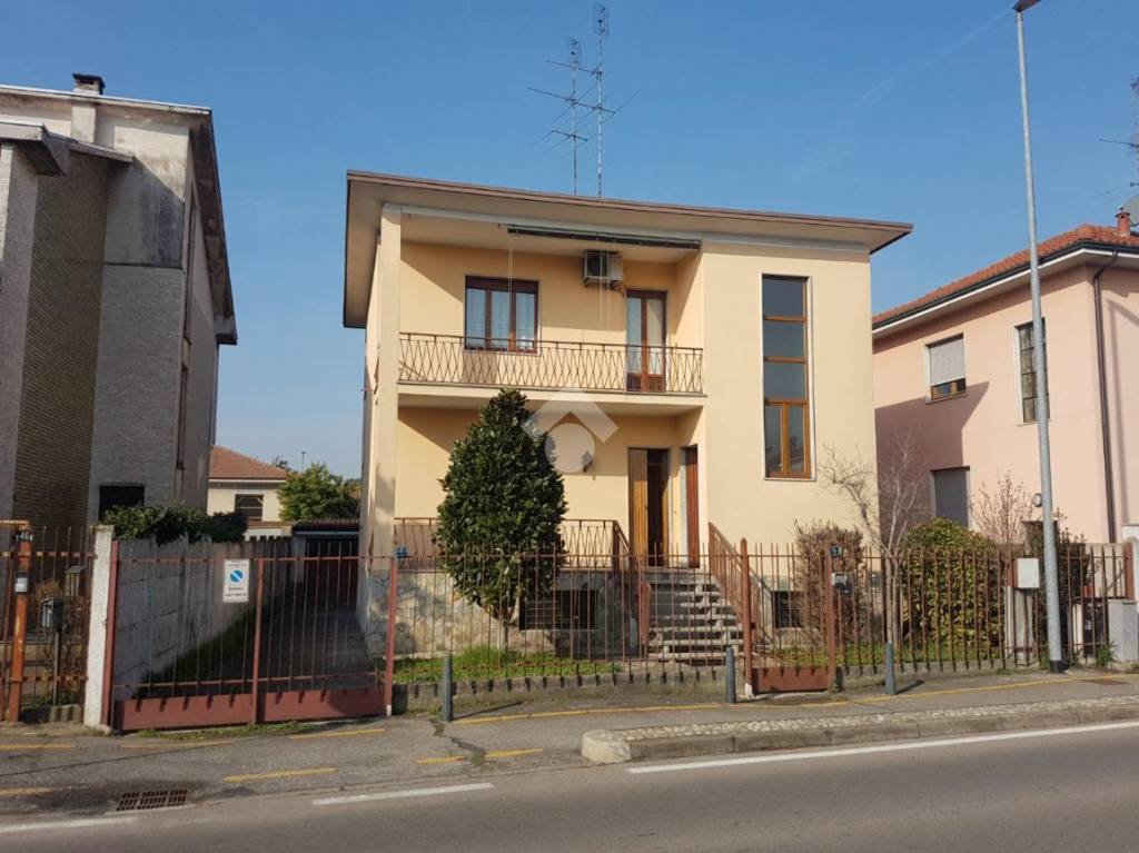 Villa in vendita a Corbetta via Europa, 42
