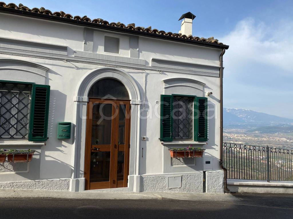 Casa Indipendente in in vendita da privato a Perano via Duca degli Abruzzi, 28