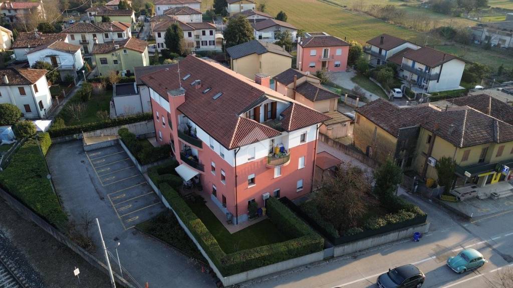 Appartamento in vendita a Castelfranco Veneto via Brenta, 21