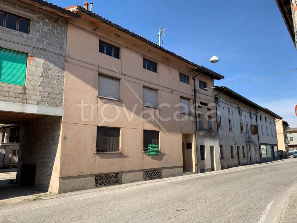 Villa Bifamiliare in vendita a Flaibano via Ponte della Delizia, 14