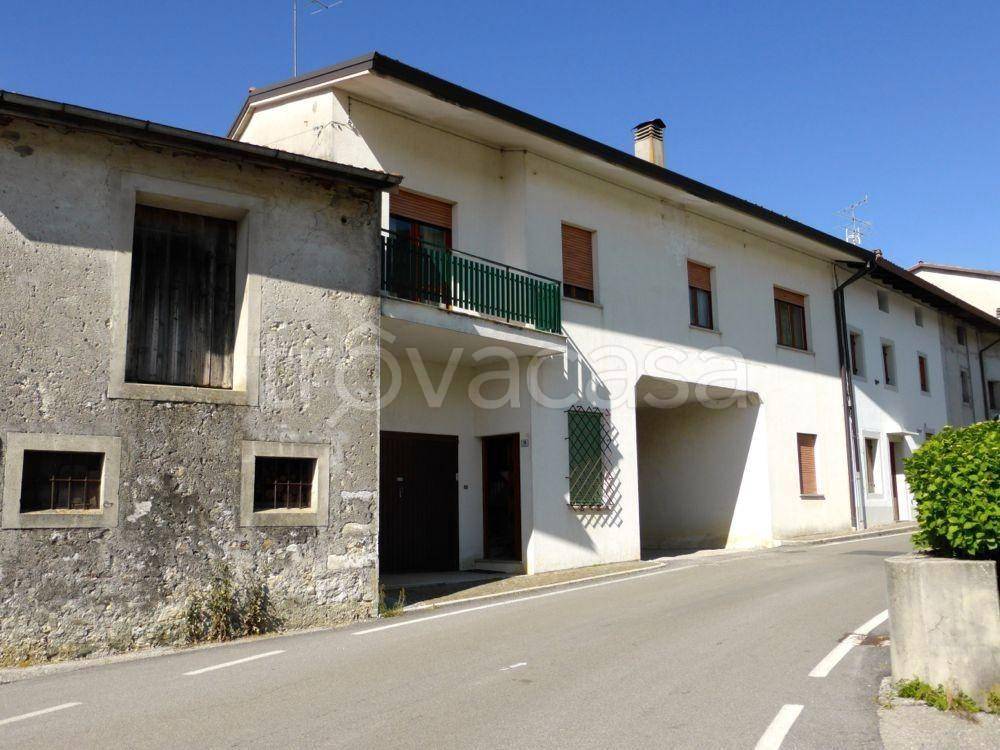 Villa Bifamiliare in vendita a Travesio