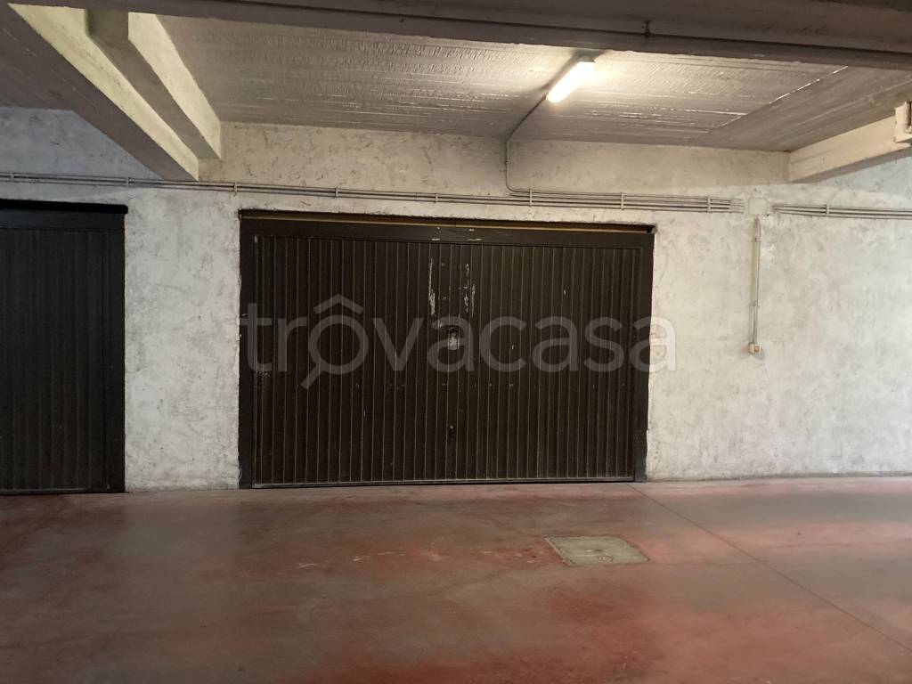 Garage in vendita a Fiano Romano via Giovanni Amendola, 9