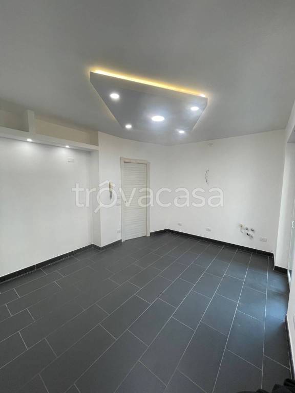Appartamento in in vendita da privato a Cerveteri via Adorno Bruschi, 12