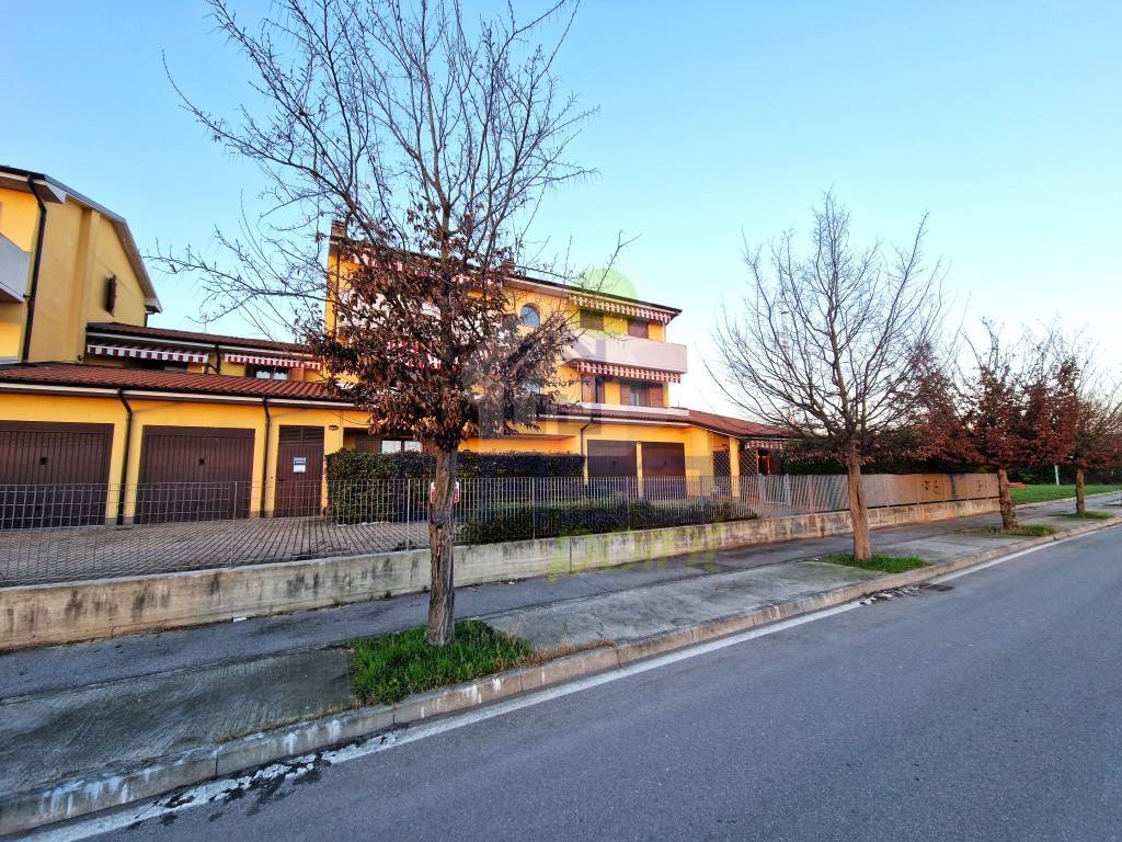 Appartamento in vendita a Cremona via modesti 2